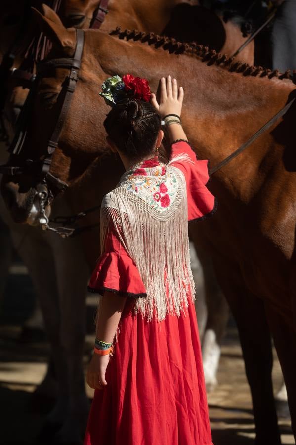 Multitudinaria jornada de Feria, previa al festivo