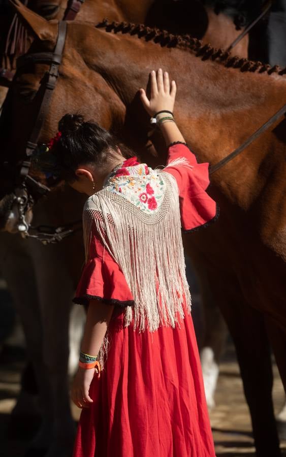 Multitudinaria jornada de Feria, previa al festivo
