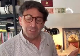 El regalo a Antonio Garrido después de la Semana Santa de Sevilla de 2023