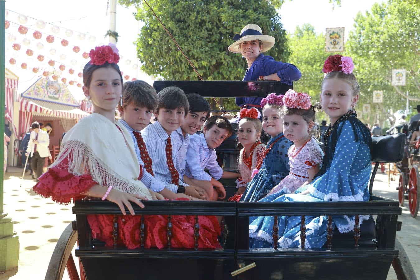 Leticia Beca, Santi y Manolo de Novales, Pablo de la Puerta, Pedro Beca, María Pepa Ponce de León, Ángela Domecq, Ángela González-Hidalgo, Marta Salido y Bárbara Ponce de León
