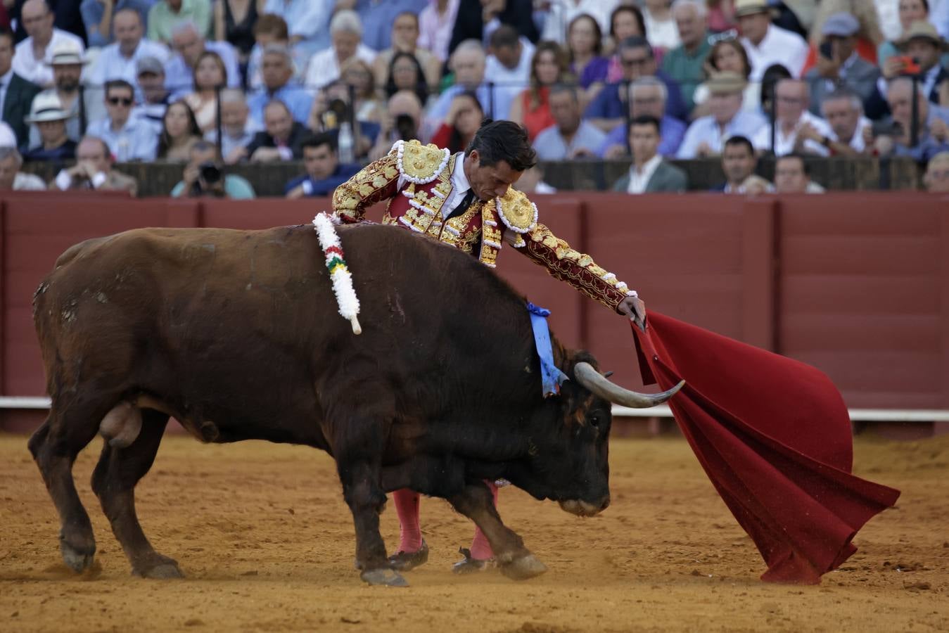 El torero Diego Urdiales completaba el cartel este miércoles en la Maestranza