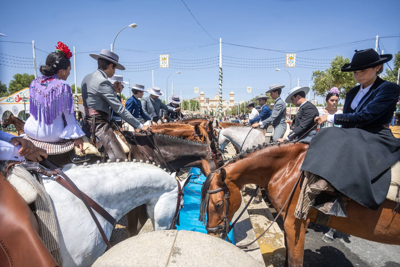 Las calles del Real continúan teniendo gran afluencia de público este jueves