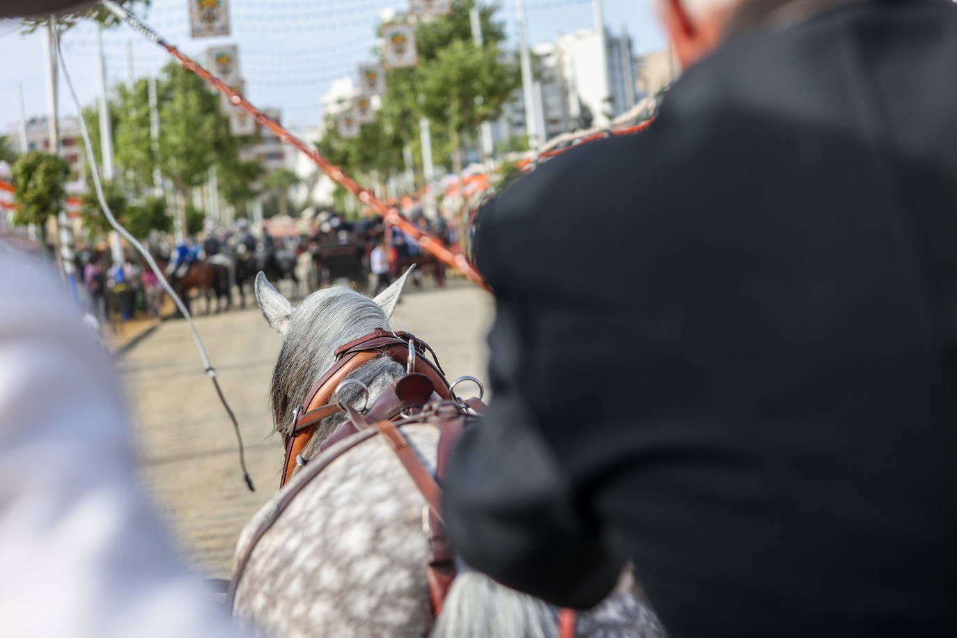 Las calles del Real continúan teniendo gran afluencia de público este jueves