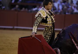 Las imágenes de la corrida de Castella, Ortega y Roca Rey en Sevilla 2023