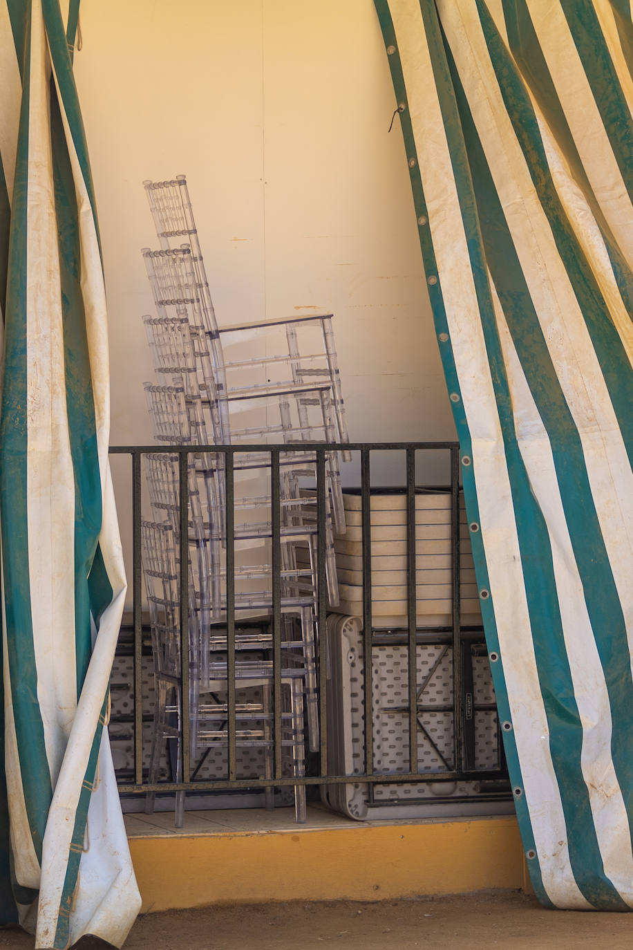 Ambiente en el Real durante el último día de la Feria de Abril de 2023