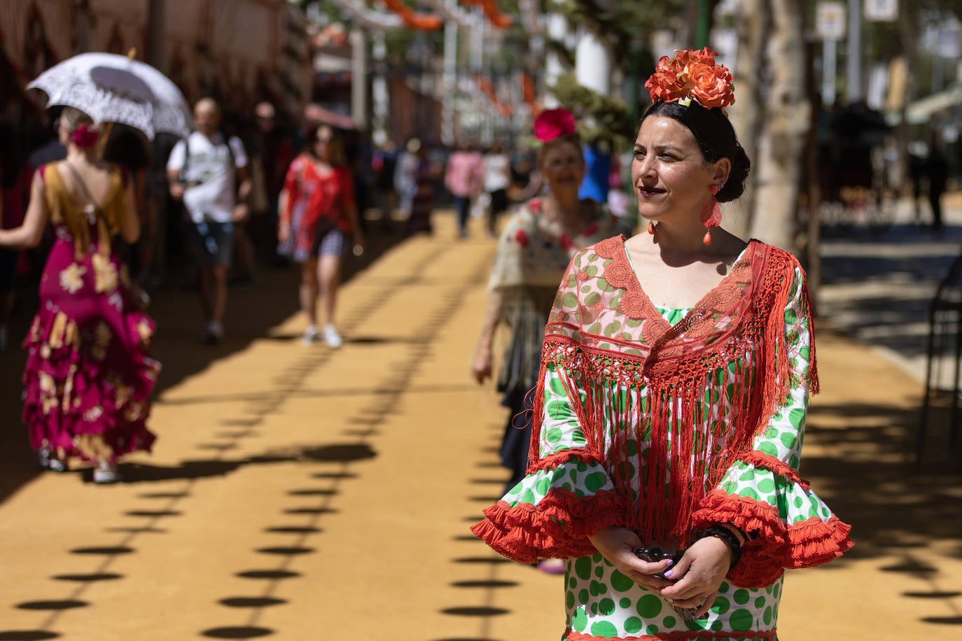Ambiente en el Real durante el último día de la Feria de Abril de 2023