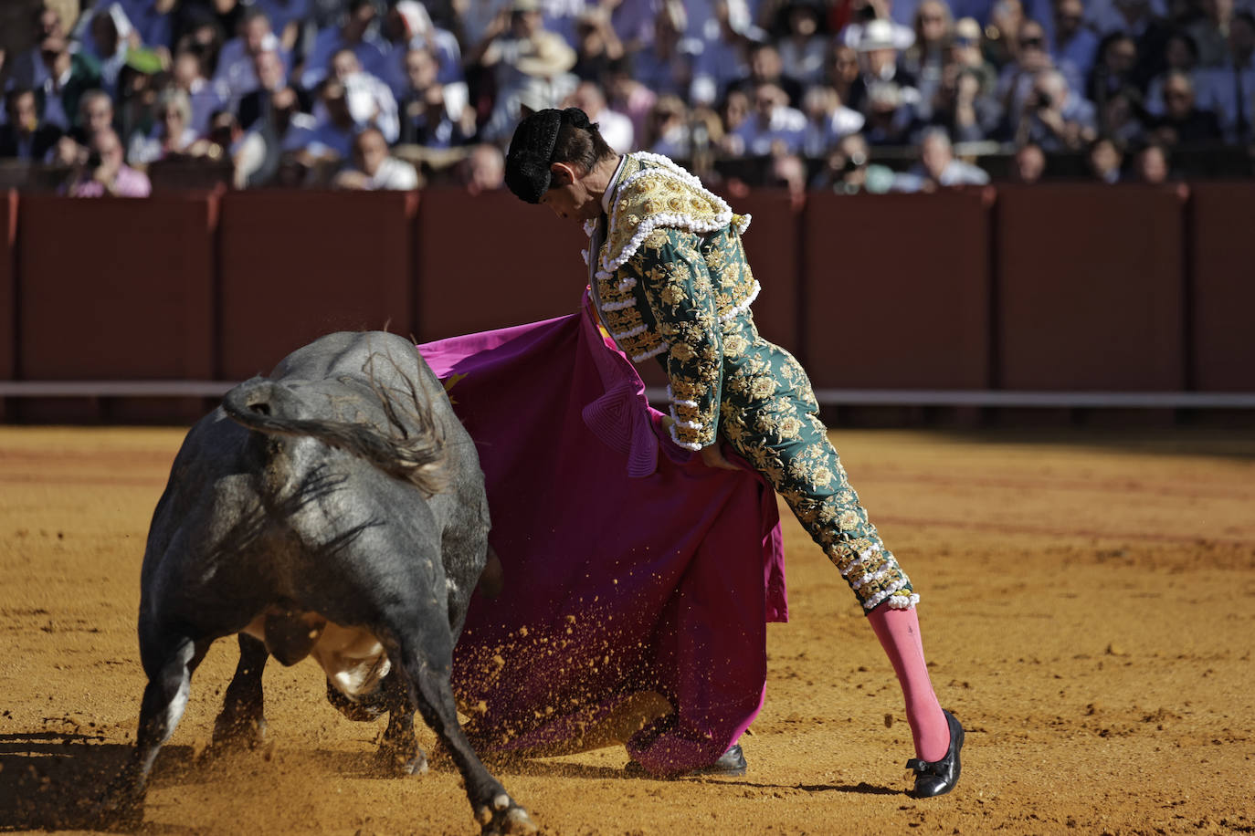 El Juli durante su faena en la Real Maestranza de Sevilla