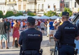 Cerca de 1.800 agentes velarán por la seguridad de la final de la Copa del Rey en Sevilla, declarada de alto riesgo