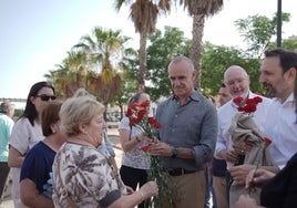 Antonio Muñoz promete un paseo fluvial en Torreblanca y la ejecución del tranvibús