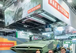La Junta quiere que los nuevos vehículos de combate de la Armada se fabriquen en Andalucía