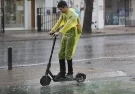 El tiempo en Sevilla: ¿Cuál es la mejor hora para ir a votar y evitar la alerta amarilla por tormentas y lluvias?