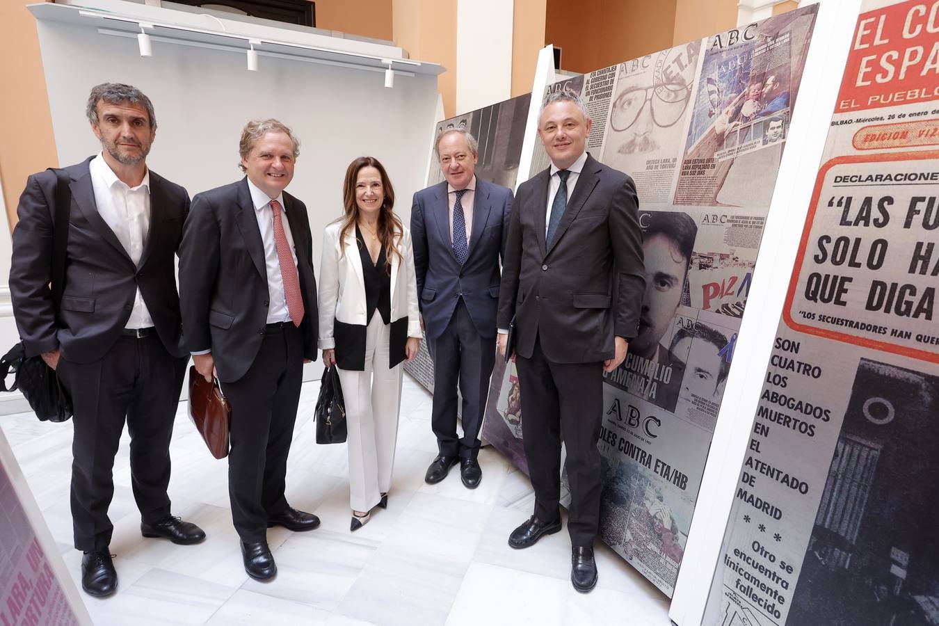 Inauguración de la muestra  'El terror a portada. 60 años del terrorismo en España a través de la prensa' en el Ayuntamiento de Sevilla