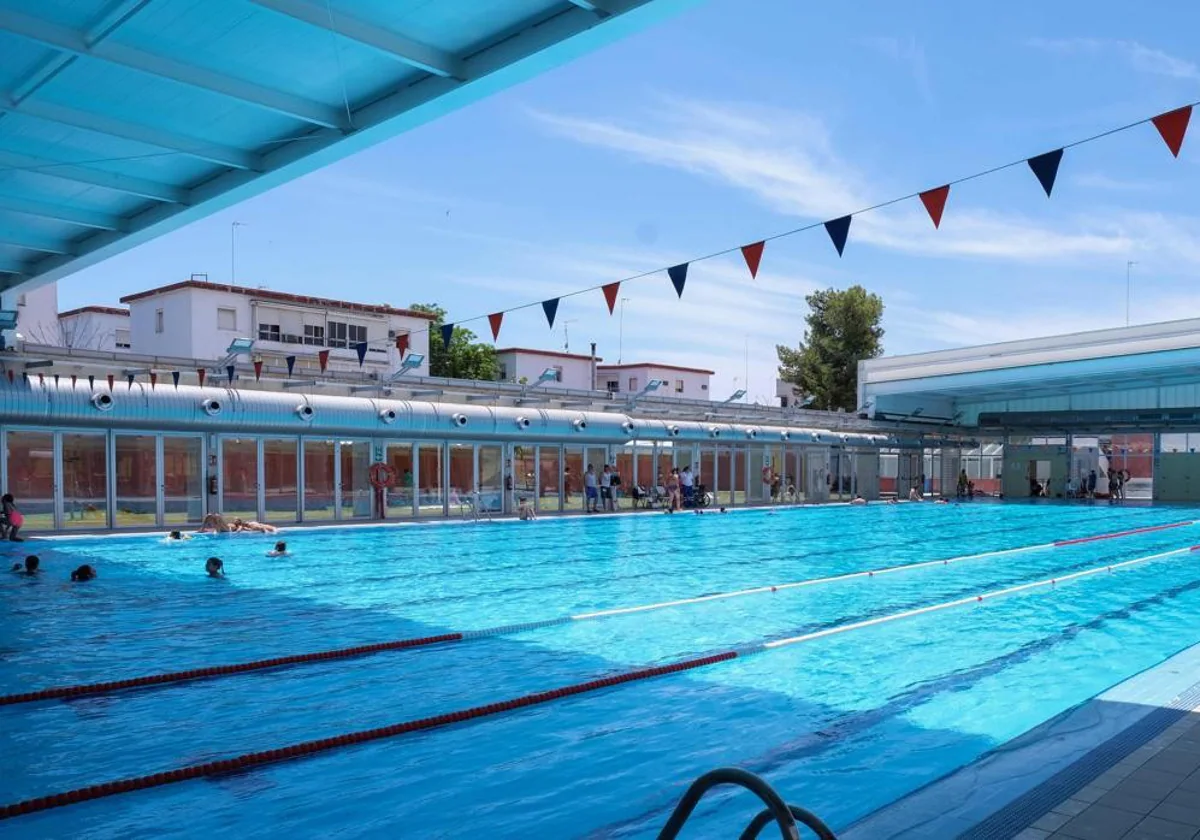 Imagen de la piscina municipal del Tiro de Línea