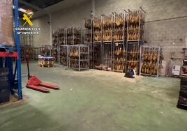 La industria del falso jamón de pata negra al descubierto en Sevilla