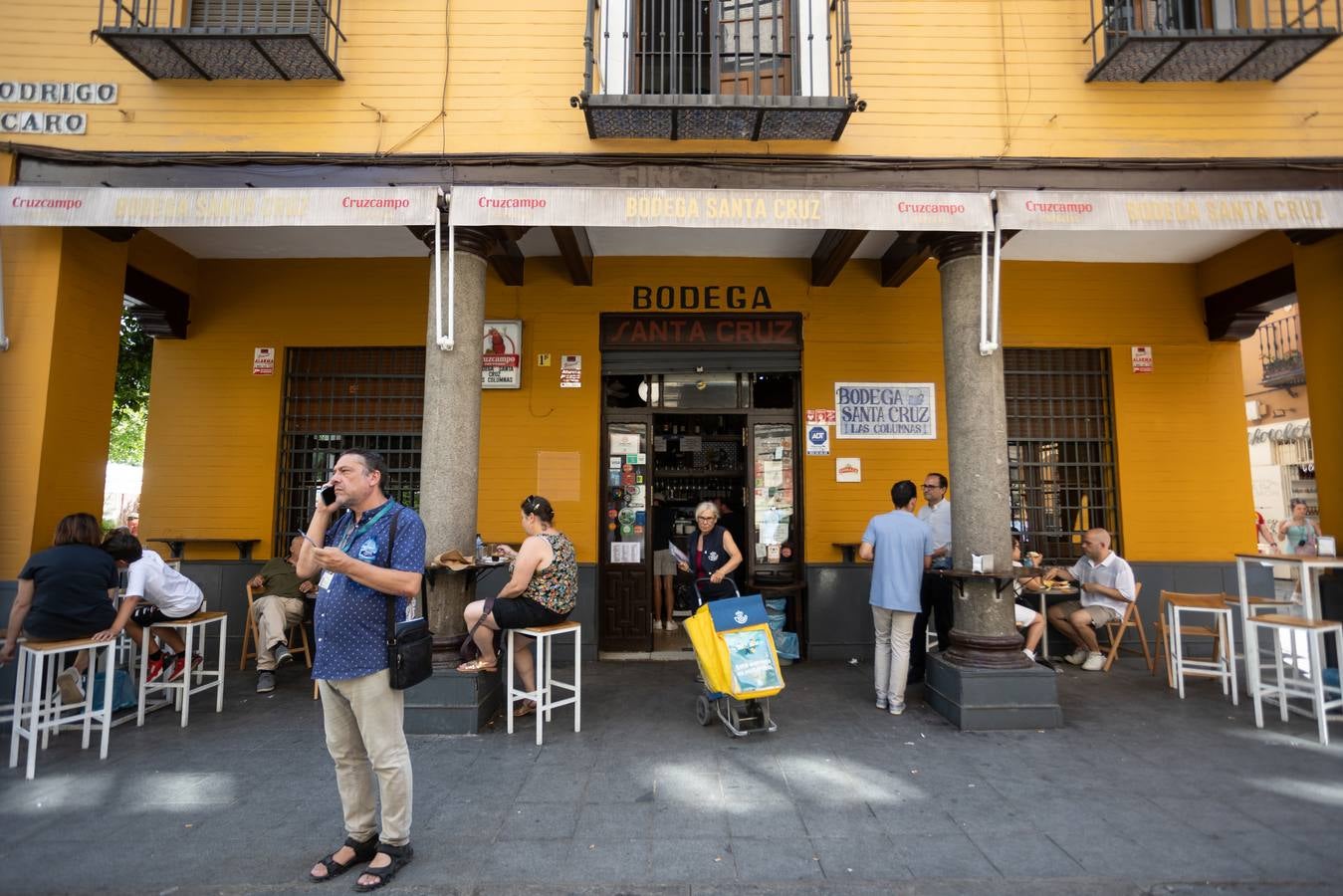 Ambiente del barrio de Santa Cruz