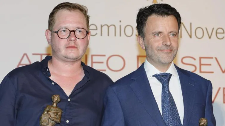 José Luis Gil y Dimas Prychyslyy ganan los Premios de Novela Ateneo y Ateneo Joven de Sevilla