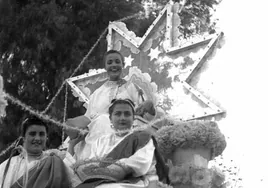 Fotografías para el recuerdo: cuando Carmen Sevilla fue la Estrella de la Ilusión en la Cabalgata de Reyes