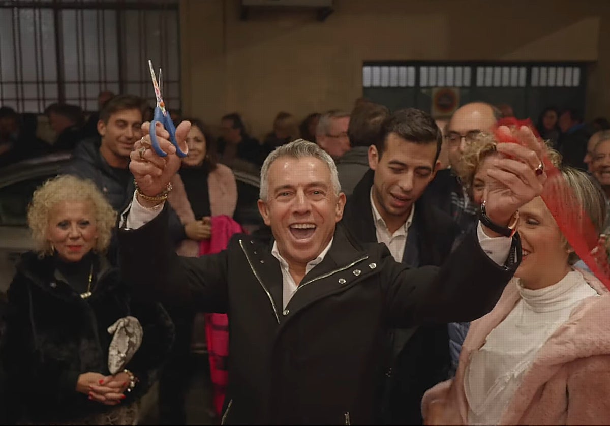 José Luis López 'El Turronero', en la inauguración de la sede de su fundación en Ubrique