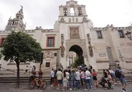El 'boom' turístico de Sevilla en 2023 pasa de largo de las visitas a la Catedral y el Alcázar