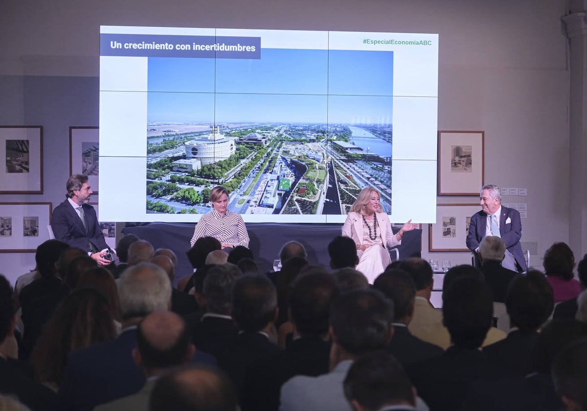 La presentación del Especial de Economía tuvo lugar ayer en la Galería de ABC