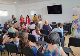 Los Palacios becará con hasta 750 euros por familia para luchar contra el absentismo y el fracaso escolar