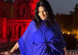 Laura Pausini disfruta de Sevilla y presenta la Plaza de España, mítico escenario de su concierto, al mundo