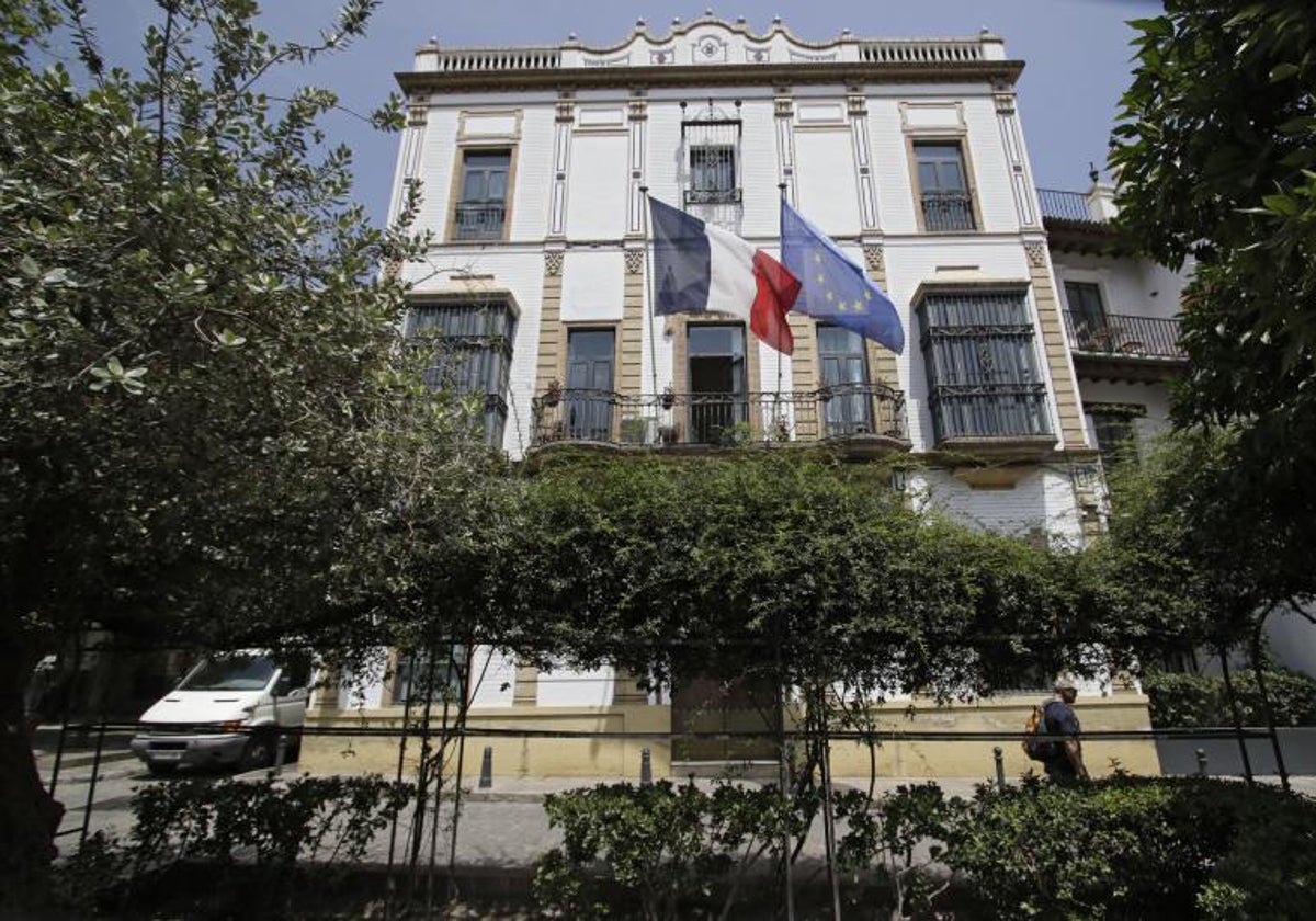 Imagen del antiguo Consulado de Francia cuando aún estaba en activo