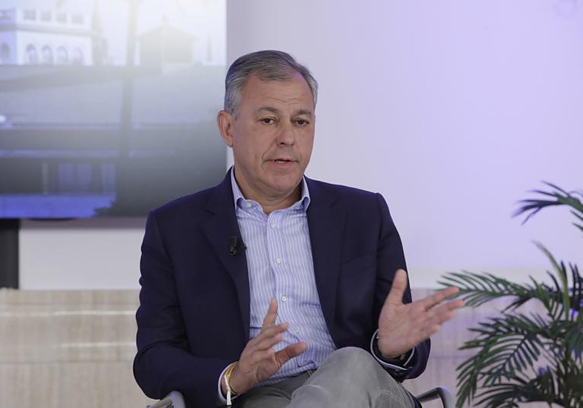 José Luis Sanz, alcalde de Sevilla