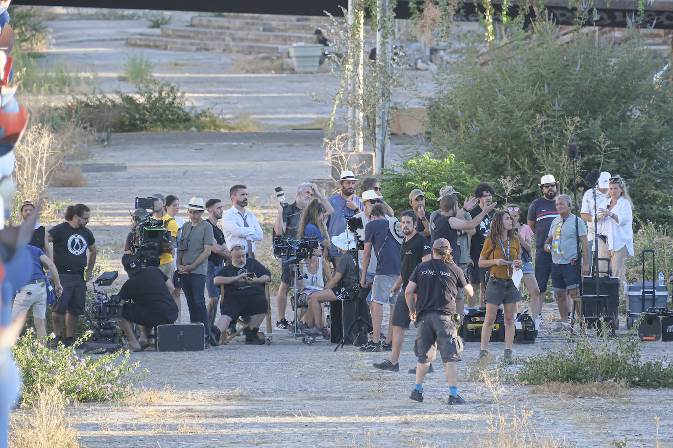 La Cartuja vive el rodaje de '1992', la serie de Álex de la Iglesia para Netflix