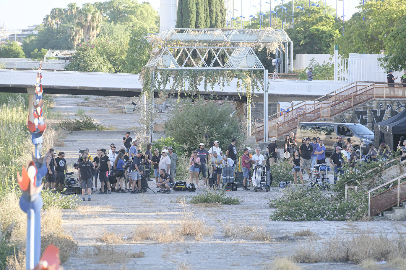 La Cartuja vive el rodaje de '1992', la serie de Álex de la Iglesia para Netflix