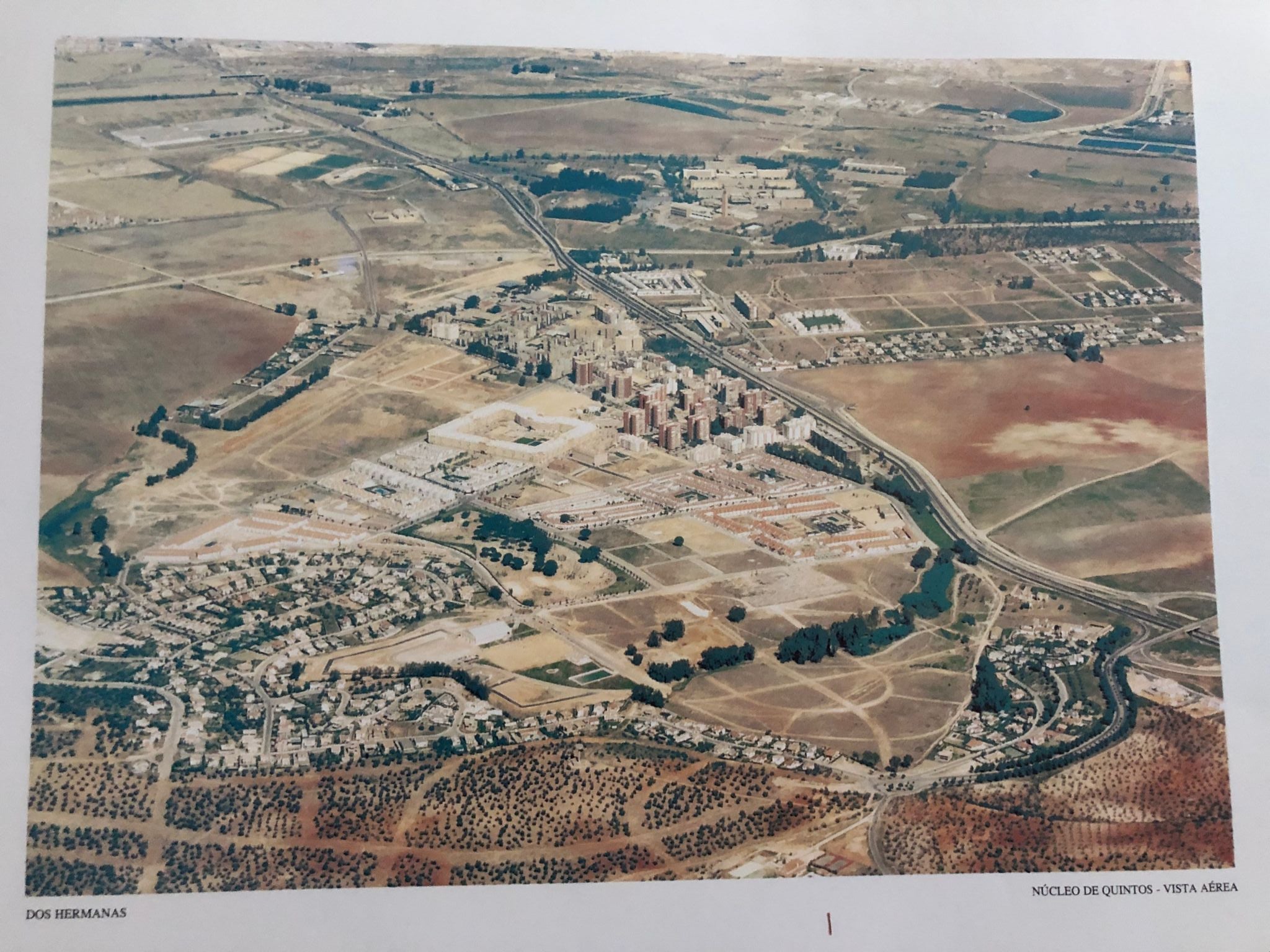 Vista aérea del hoy distrito de Quinto en los años 90