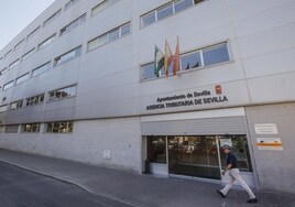 Cómo pagar una multa que vence ante el 'hackeo' de todo el sistema del Ayuntamiento de Sevilla