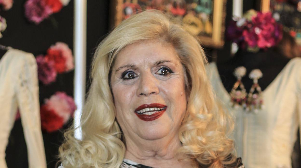 Momentos de la vida de la artista sevillana María Jiménez