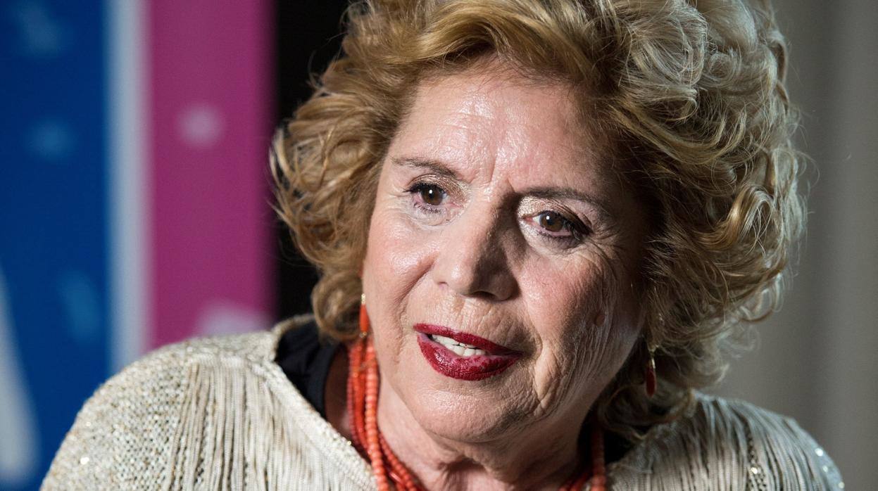 Momentos de la vida de la artista sevillana María Jiménez