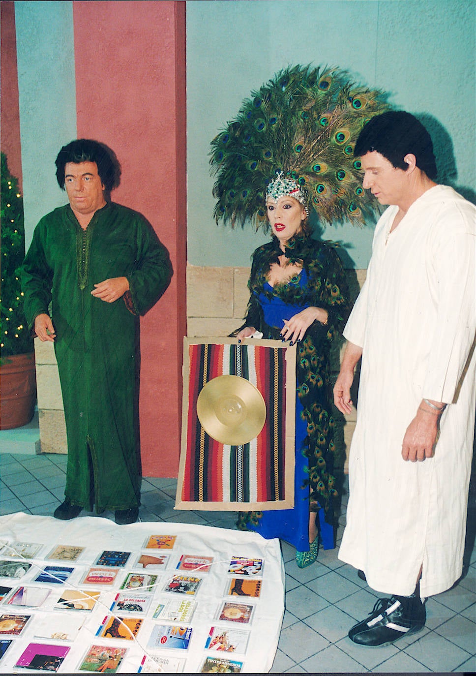 Momentos de la vida de la artista sevillana María Jiménez