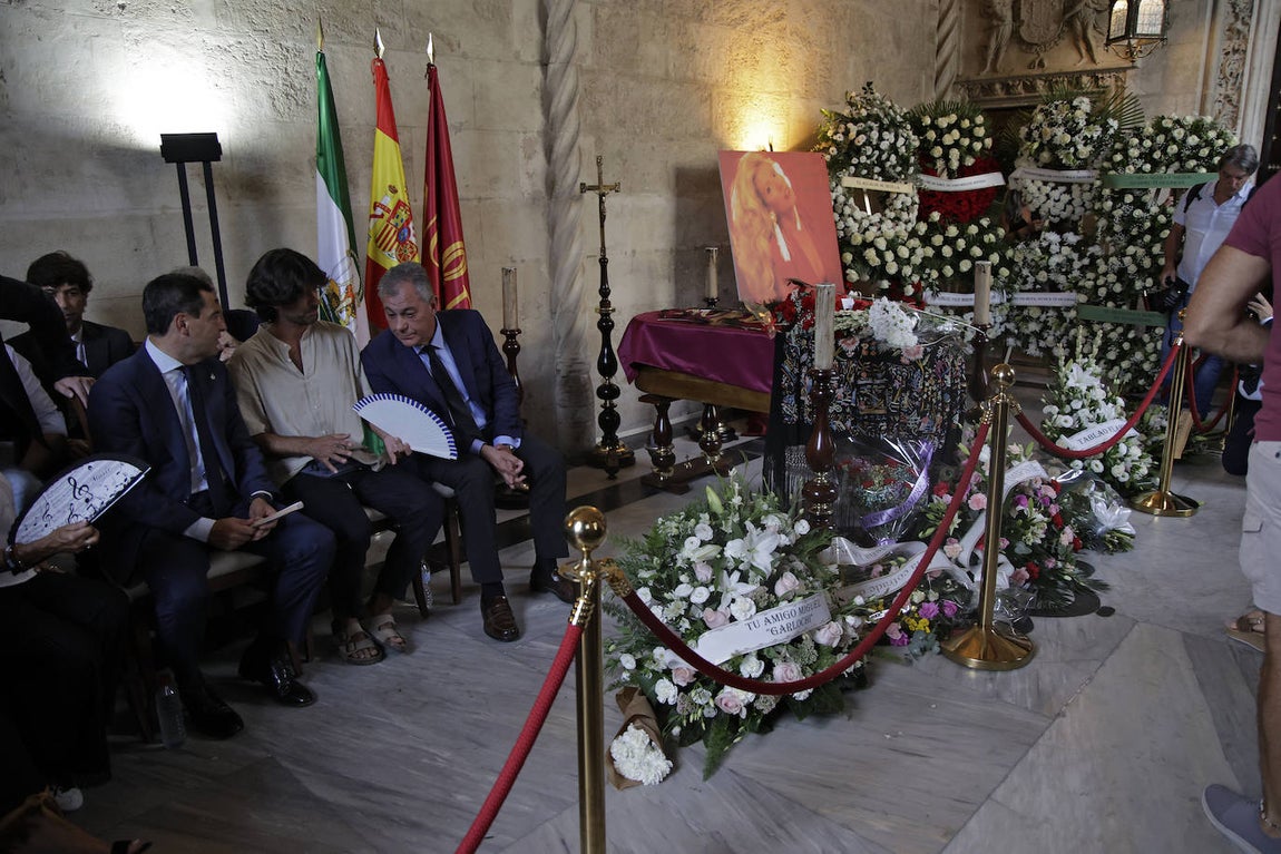 Capilla ardiente de María Jiménez en Sevilla
