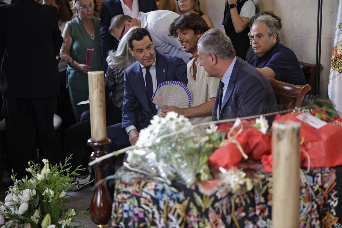 Capilla ardiente de María Jiménez en Sevilla