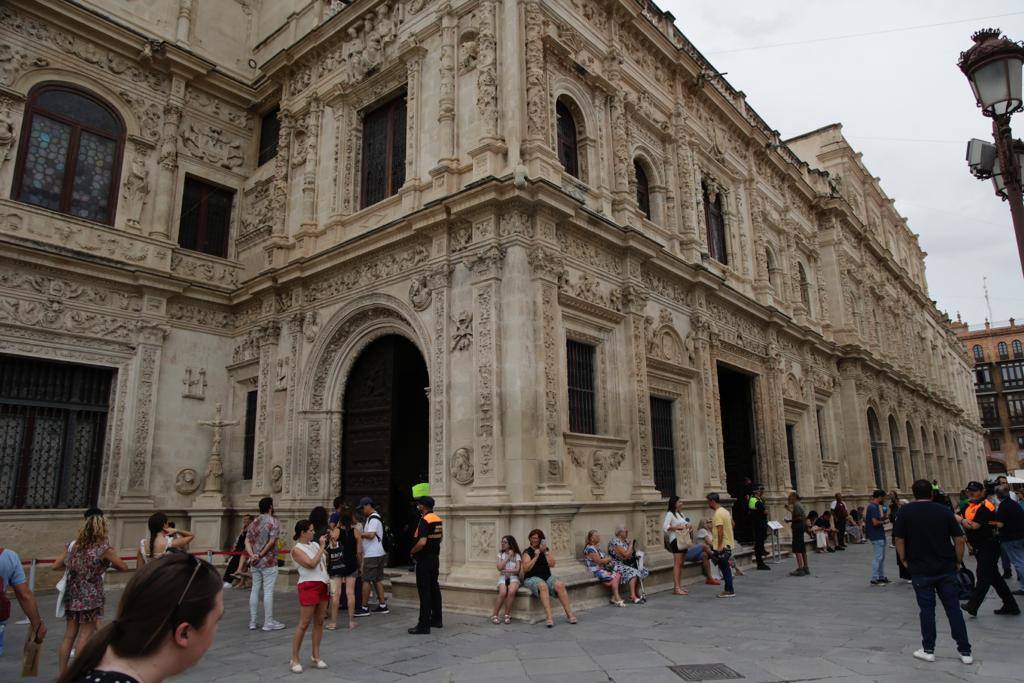 Capilla ardiente de María Jiménez en Sevilla