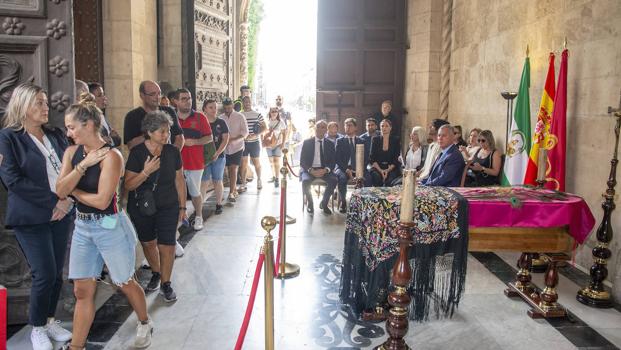 María Jiménez tendrá una calle en Triana, donde vivió y murió