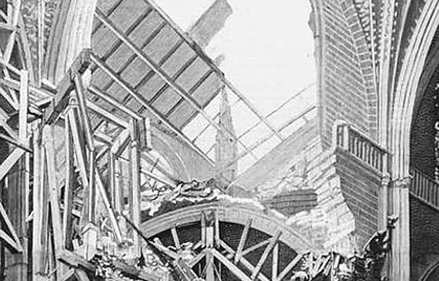 Imagen con el hundimiento del cimborrio de la Catedral en 1888