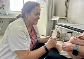 Valme y  34 centros de salud del sur de Sevilla vacunarán a 2.500 bebés contra la bronquiolitis