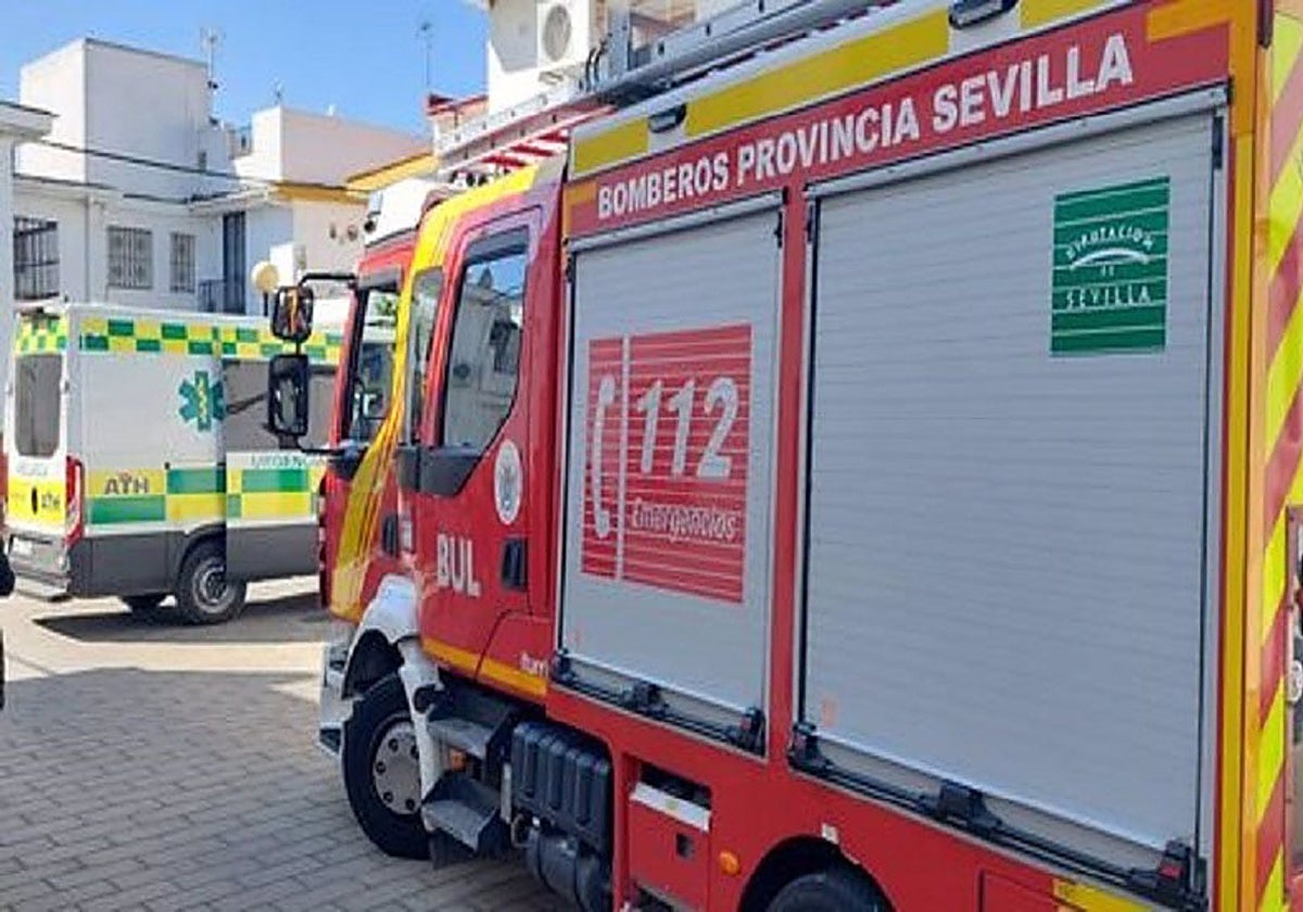Imagen de archivo de los servicios de bomberos y ambulancia de la Diputación