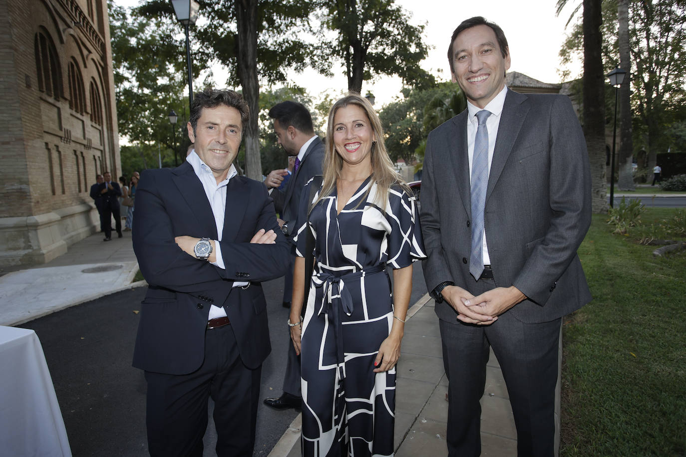 Pedro Caraballo, Natalia Sáenz y Andrés Martínez