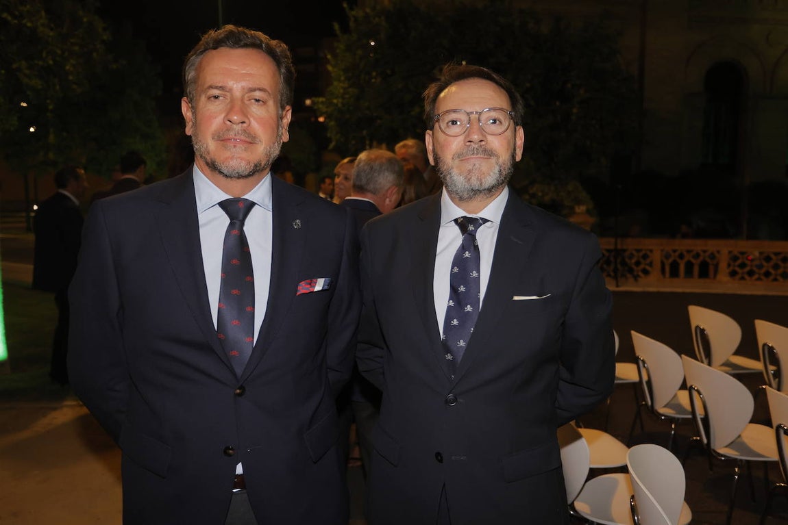 Carlos León y Javier González