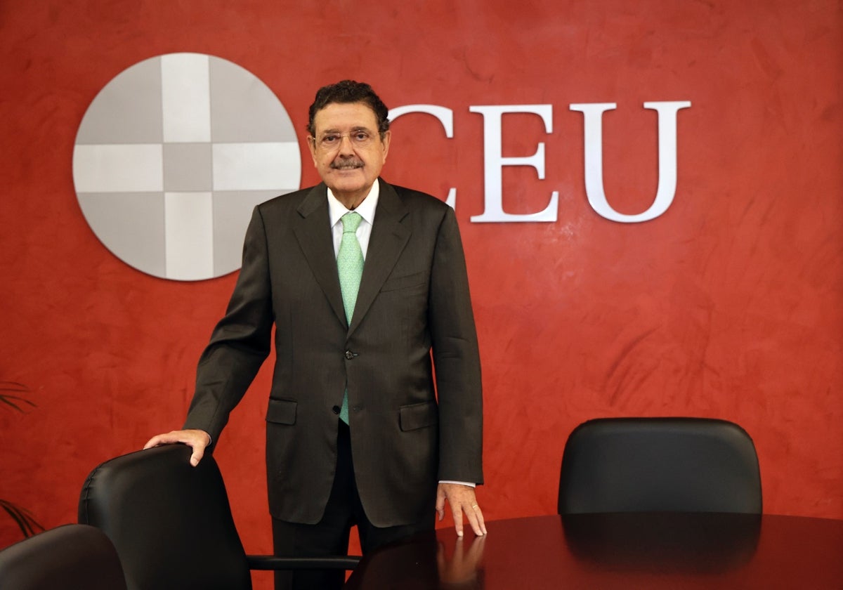 José Alberto Parejo, rector de la Universidad Fernando III