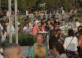 'Con 2 panes y 1 pico': este es el precio para acceder al festival de los montaditos de Sevilla