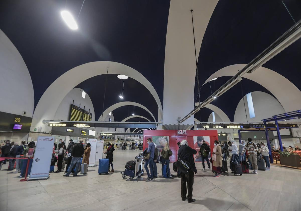 La terminal de facturación del aeropuerto de Sevilla