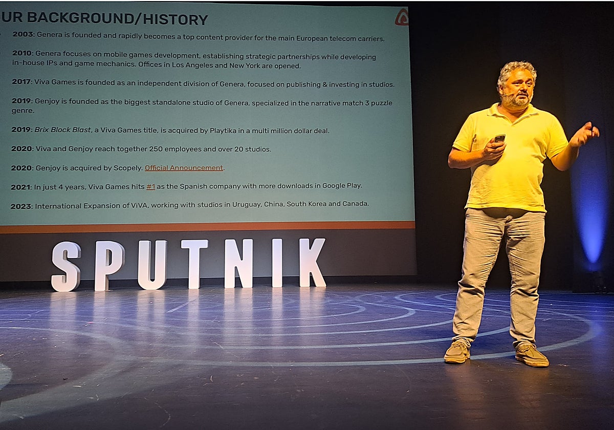Curro Rueda, CEo y fundador de Viva Games Studio, en las jornadas de Sputnik