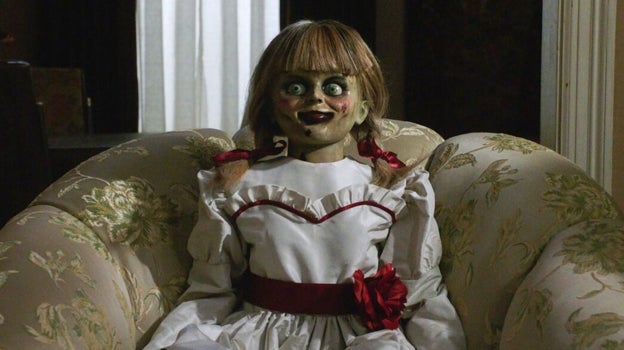 Disfrázate para Halloween como Annabelle o Jigsaw con estos sencillos pasos