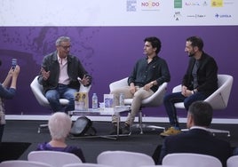 Luis Ybarra y José Luis Rodríguez Ojeda resaltan en la Feria del Libro la trascendencia de la poesía en el flamenco